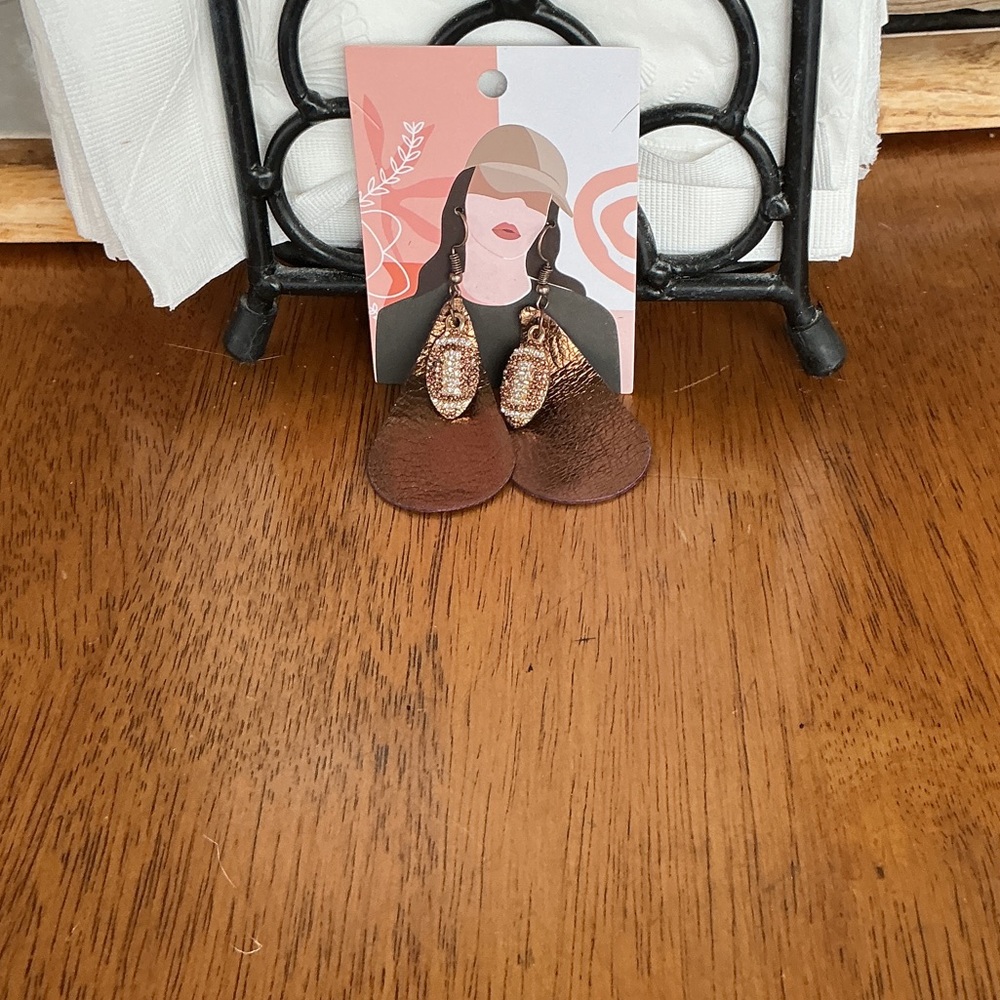 🤎Italian leather Brown Teardrop Earrings with football bling charm 🤎